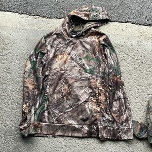 Under armour camo hunting hoodie